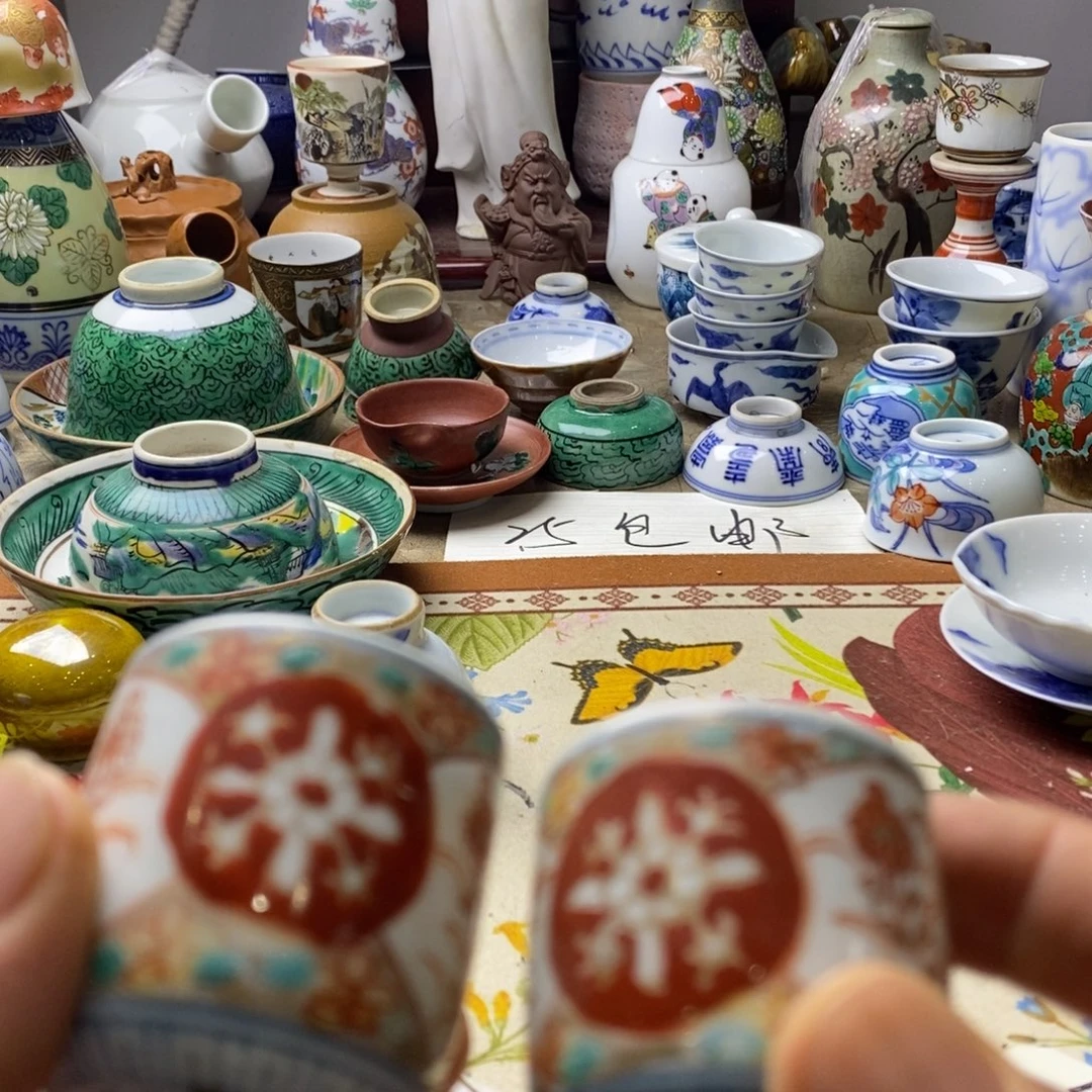 瓷片一直想买新鞋来着笑着笑