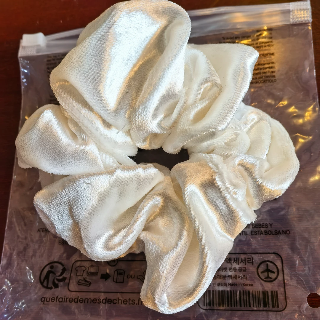 AA626泡菜尾单云朵舒芙蕾白色大肠圈｜淘贩