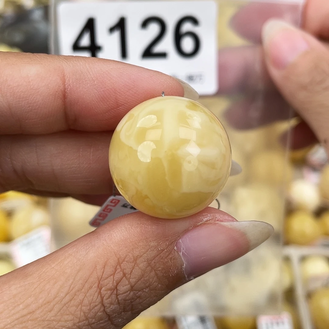 琥珀未镶嵌裸石22粉