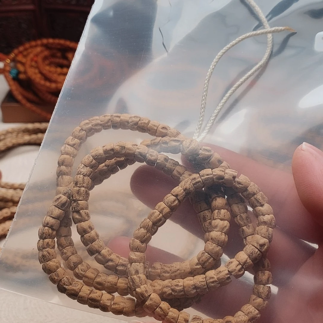 柏香籽/百香籽吊坠X*