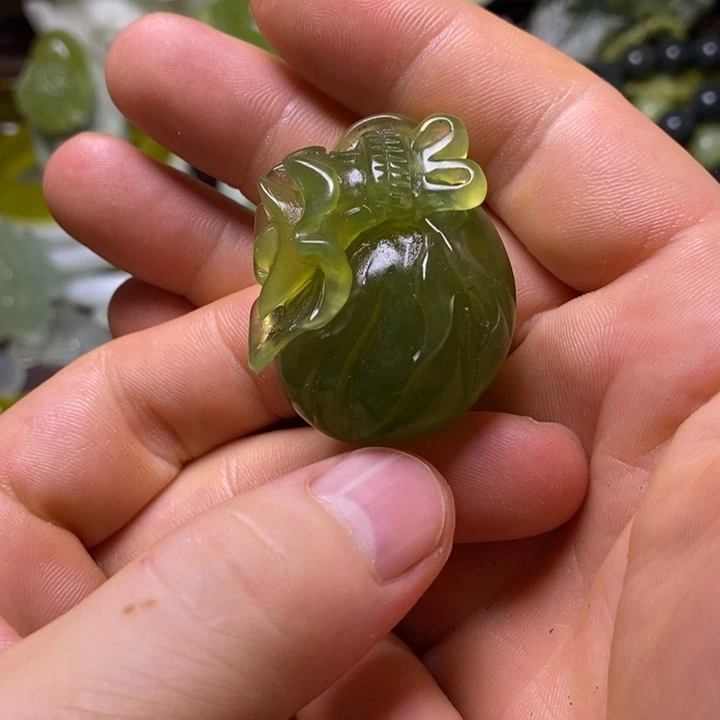未镶嵌岫玉岫玉颈饰