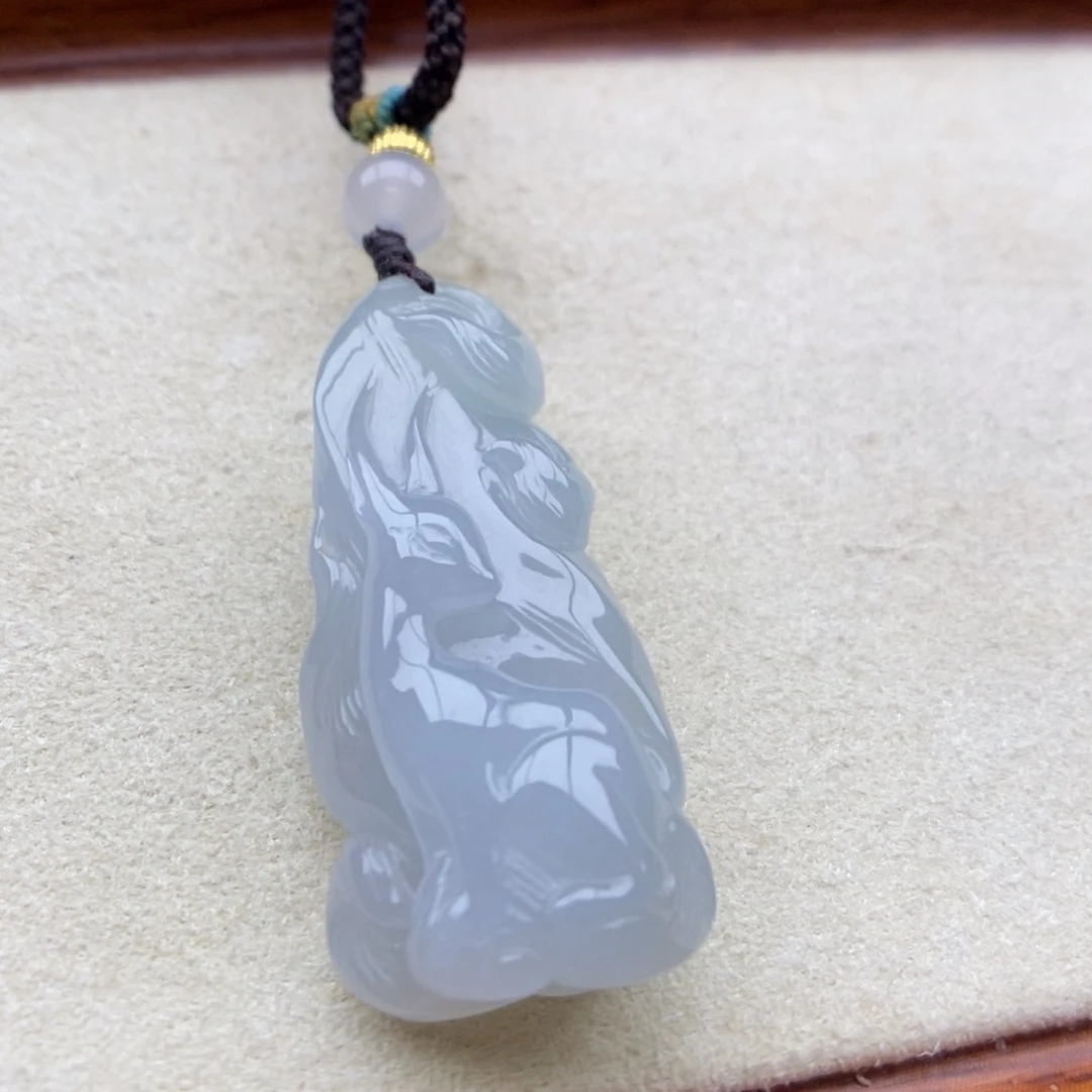 翡翠未镶嵌颈饰吊坠