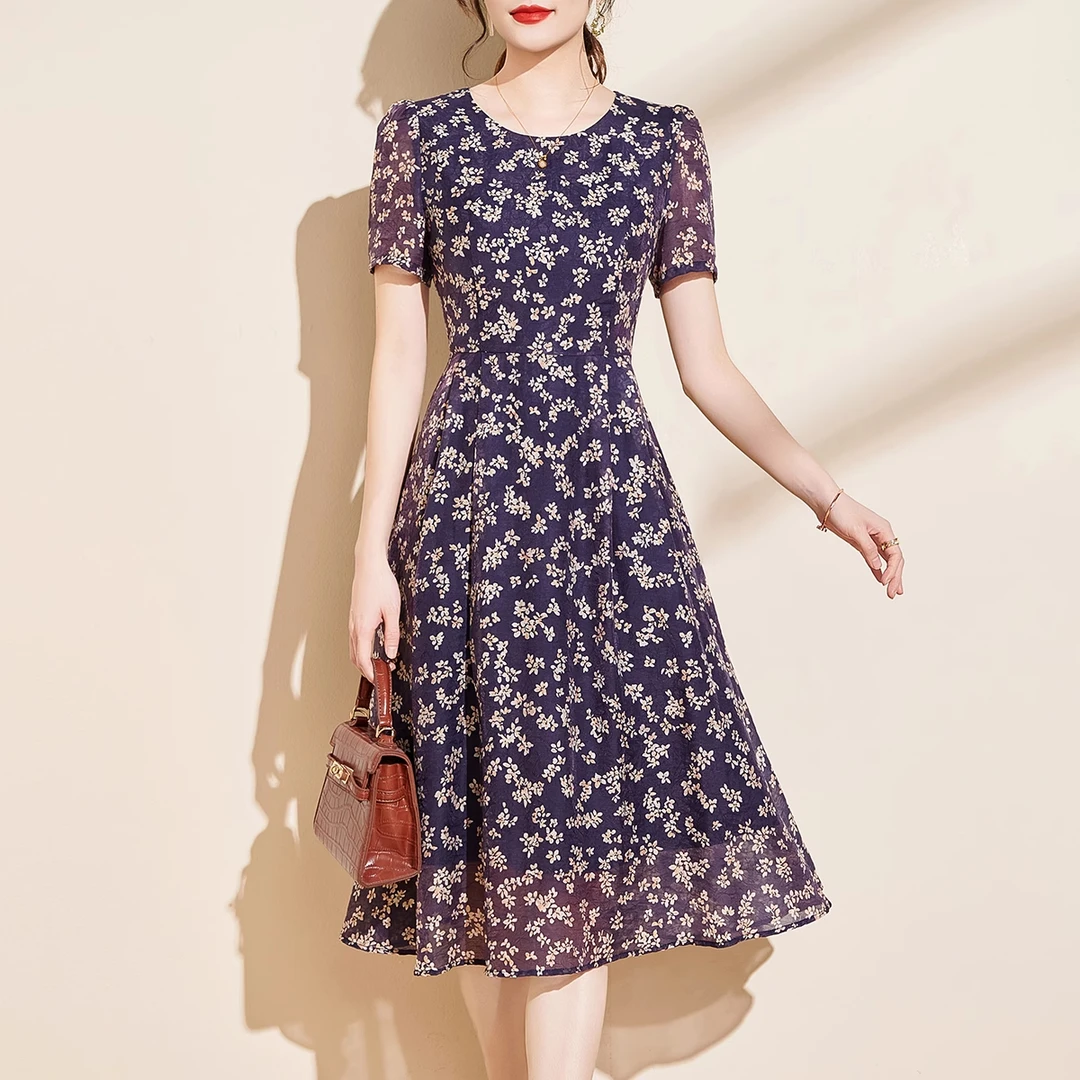 今年流行爆款2025夏季新款百搭中长款收腰显瘦大摆气质圆领印花裙