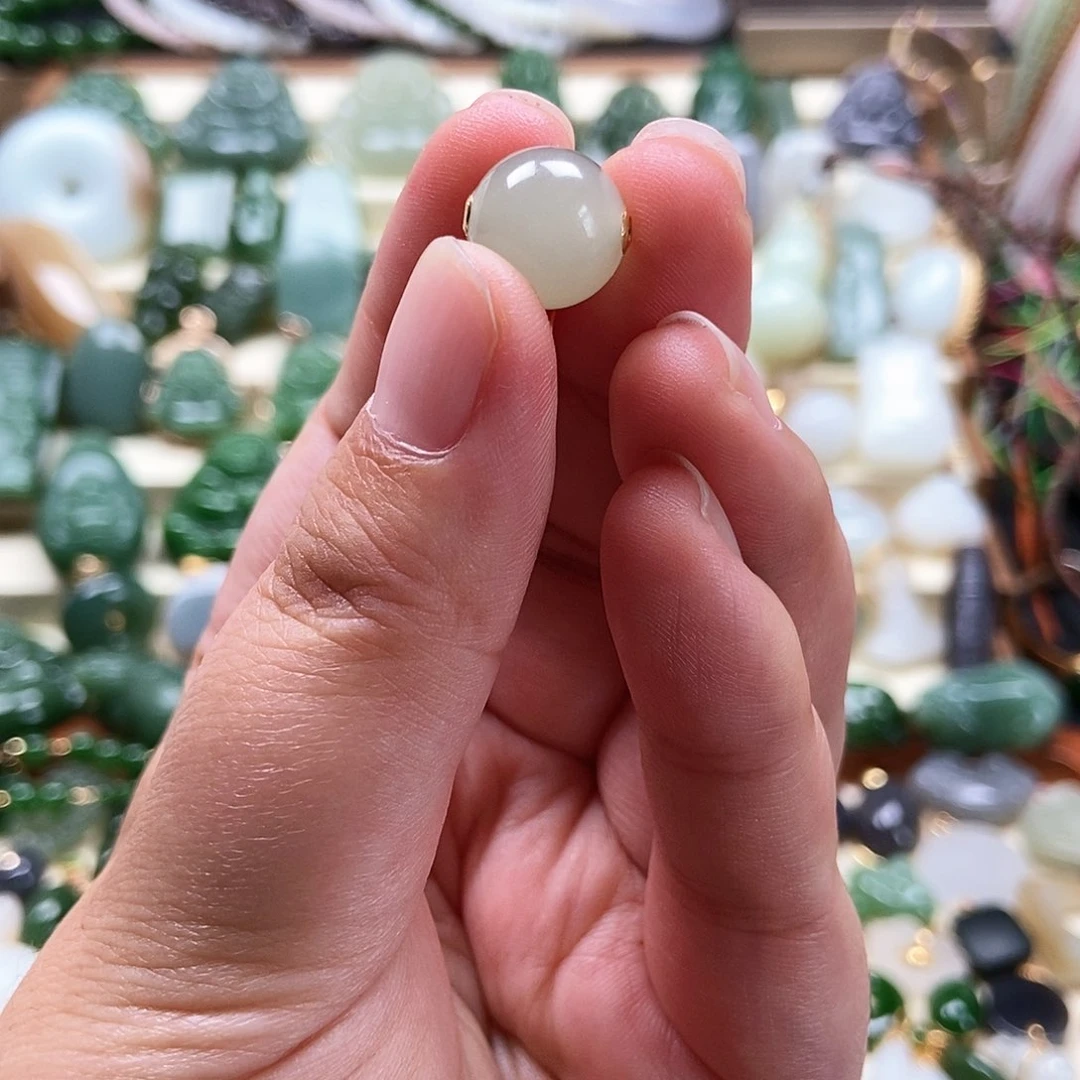 和田玉18K金镶嵌吊坠(不含链)