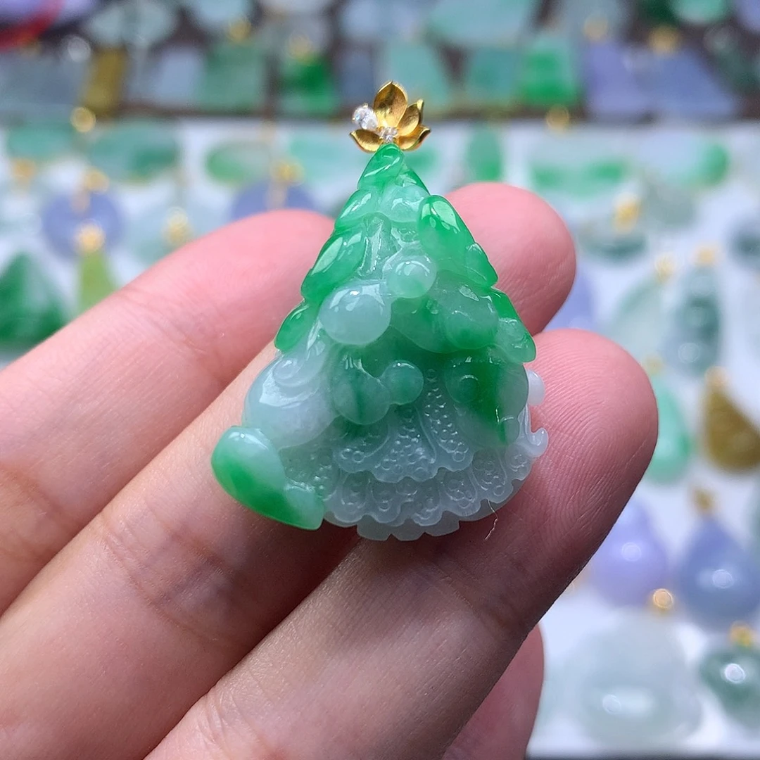 翡翠未镶嵌颈饰翡翠