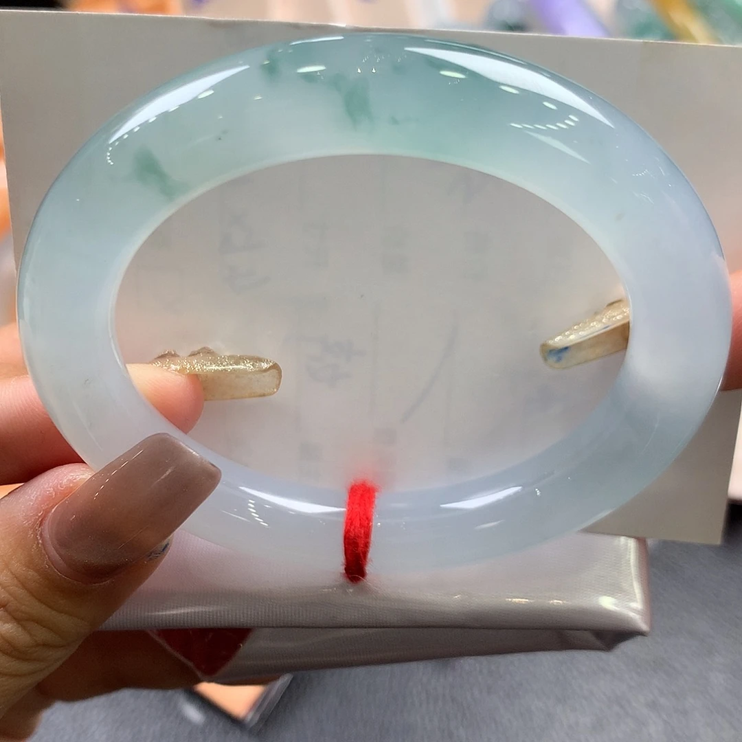 翡翠未镶嵌手镯53.7圆条