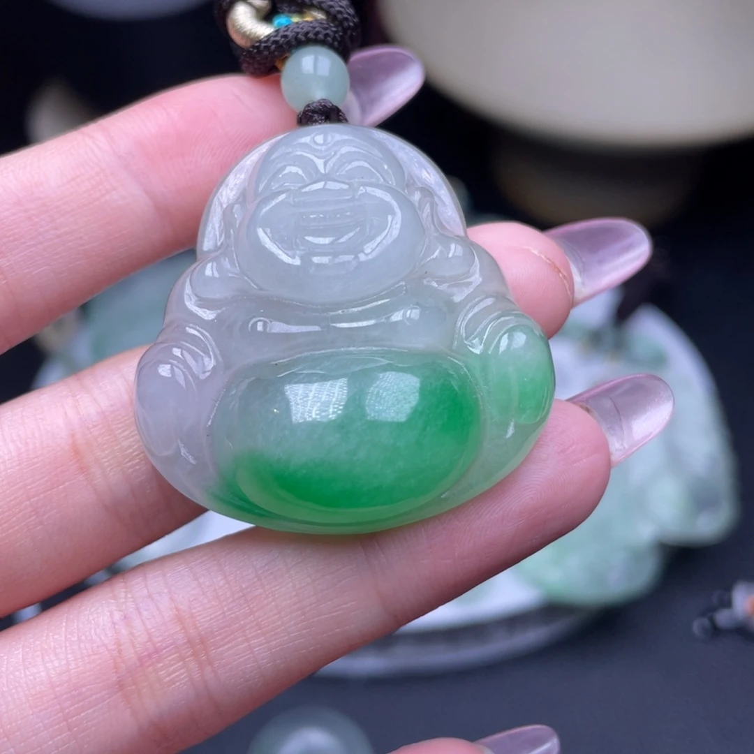 颈饰未镶嵌翡翠吊坠