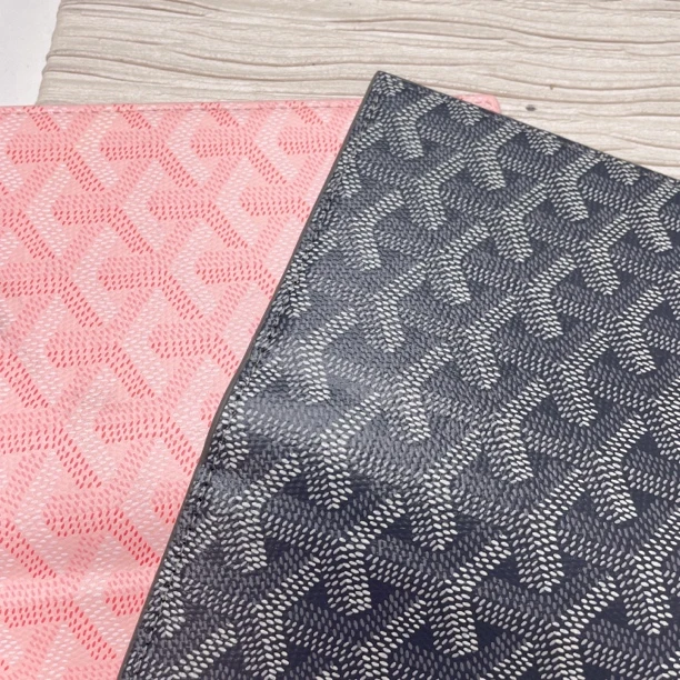 14619 小狗牙护照卡包