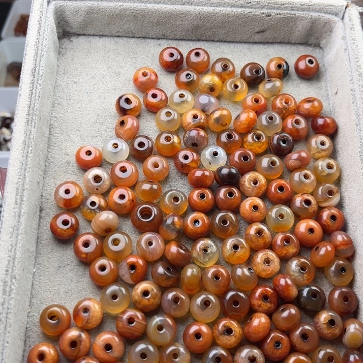 琉璃非金属2.5随机一颗