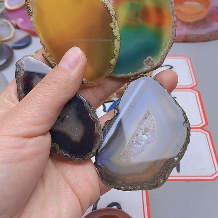 【闪购商品】玛瑙/玉髓珠宝半成品未镶嵌心***觉