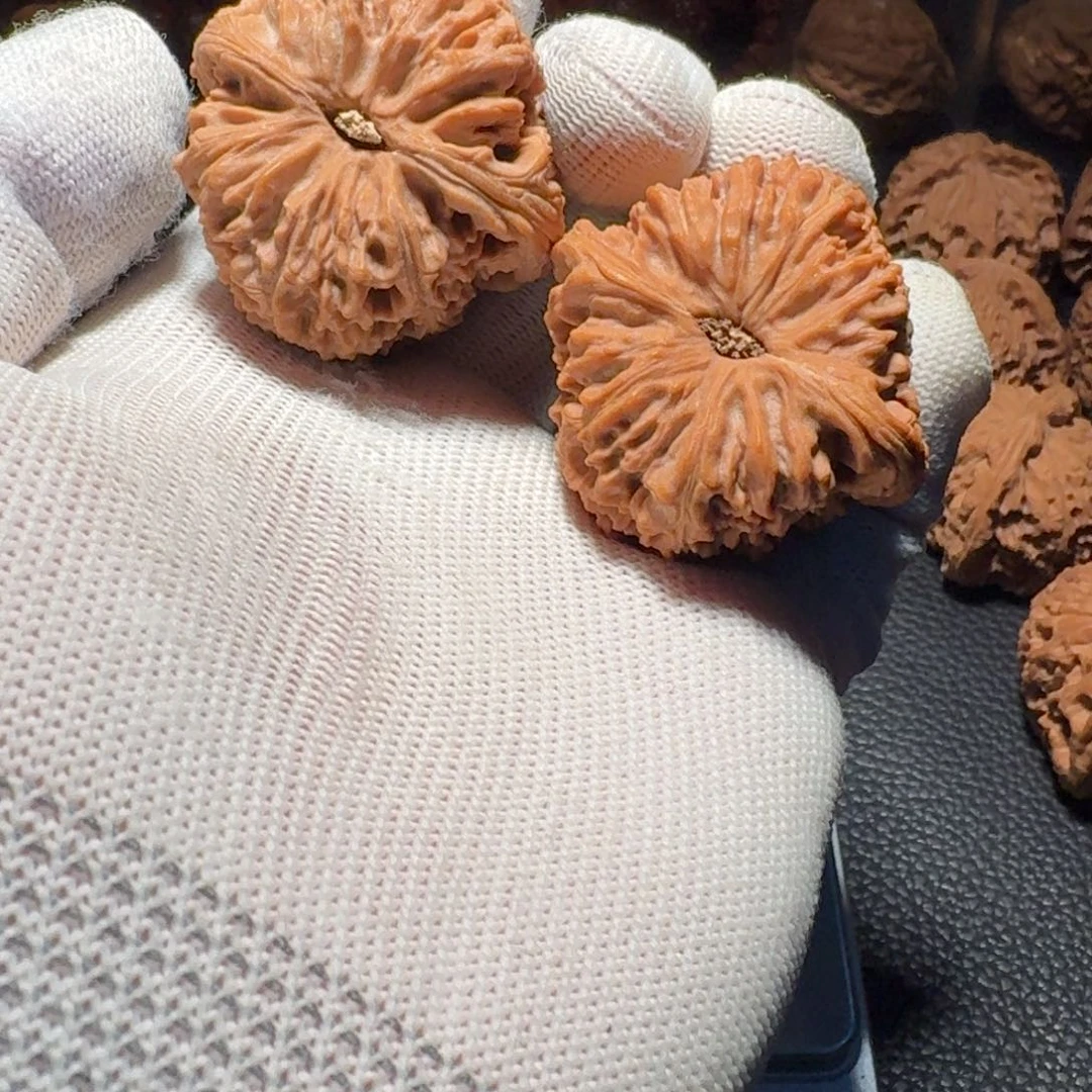 ****弈吊坠文玩核桃有色差有黄有修