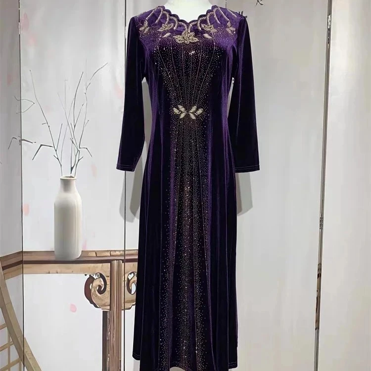 紫色重工手工串珠礼服连衣裙