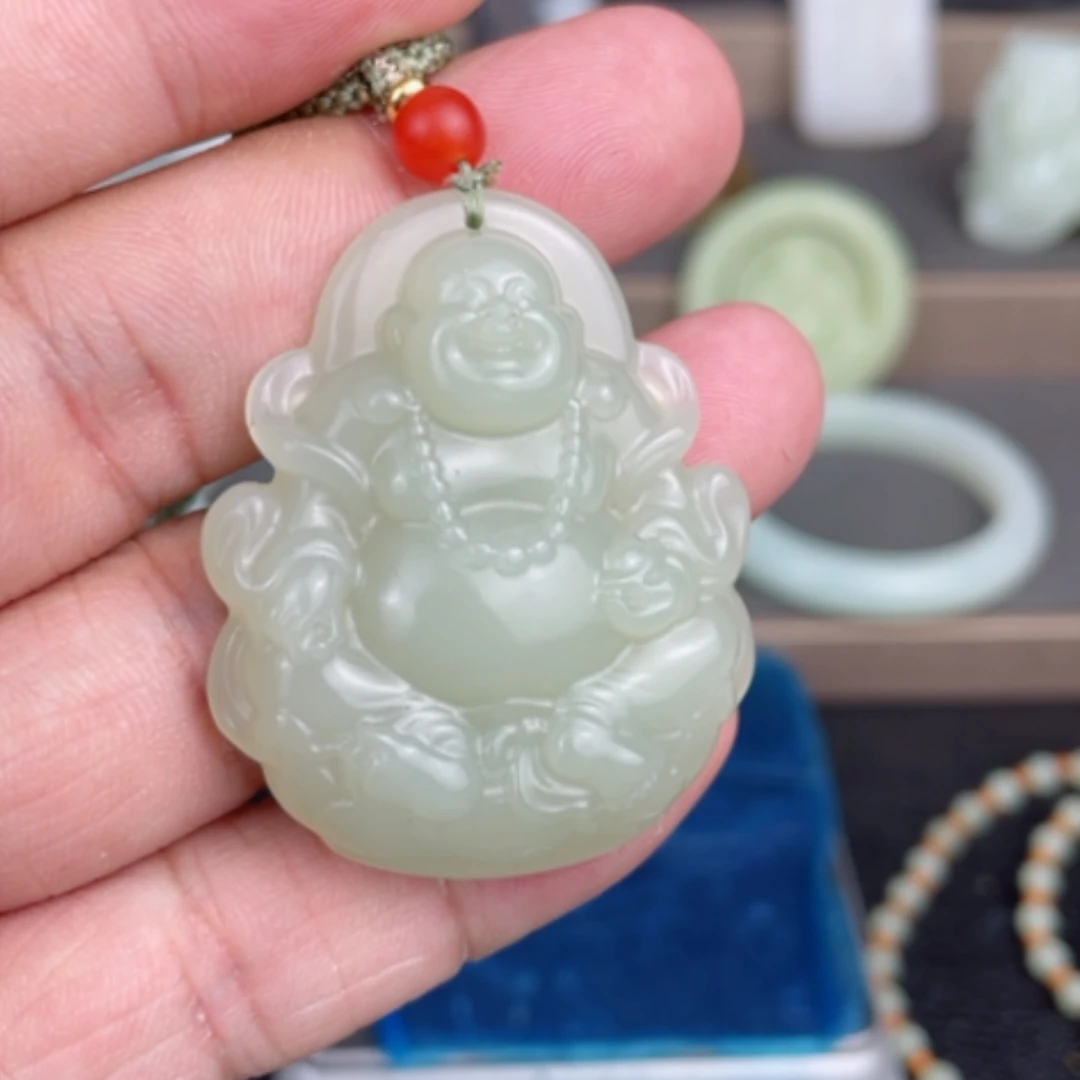 【闪购商品】颈饰未镶嵌和田玉