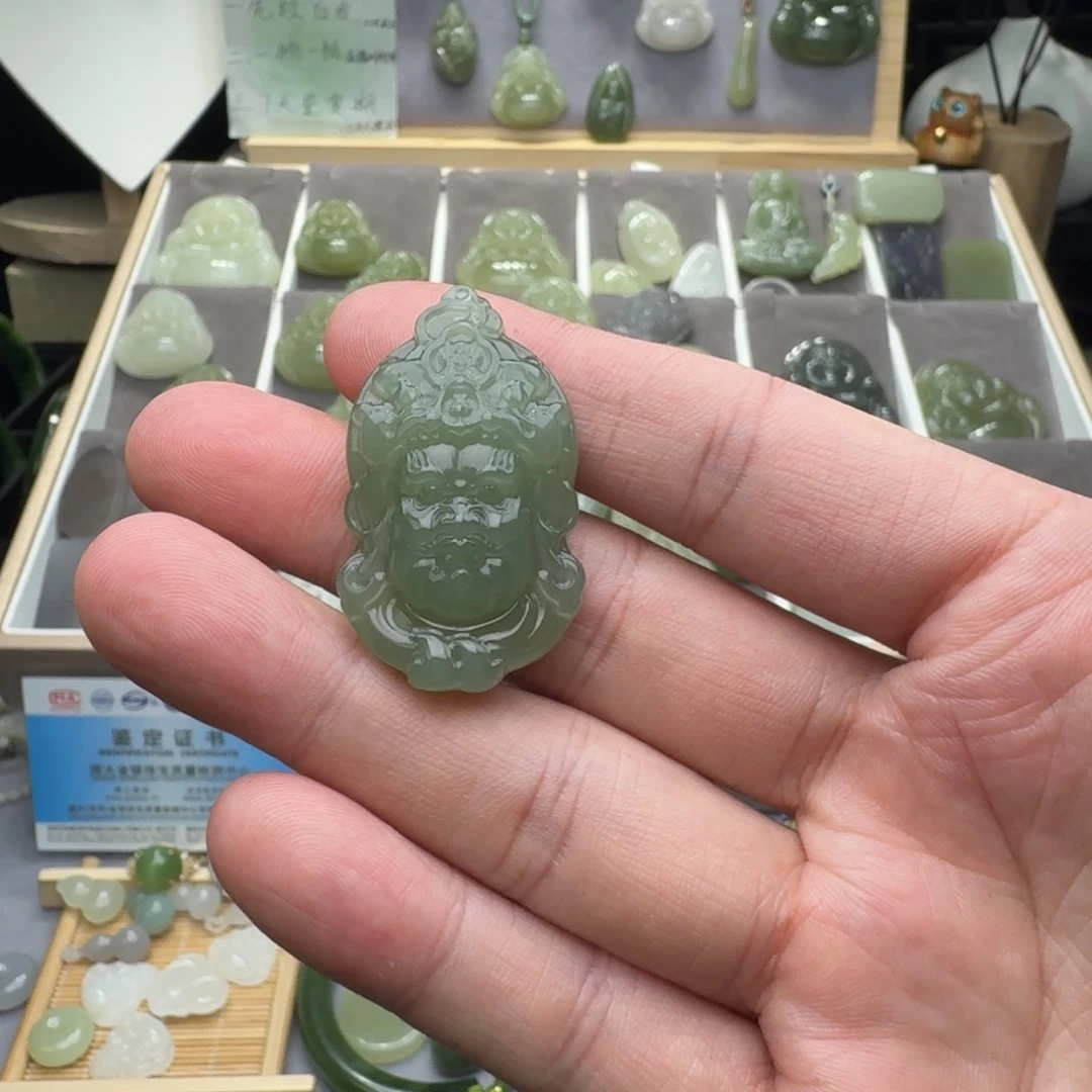 和田玉颈饰未镶嵌苳