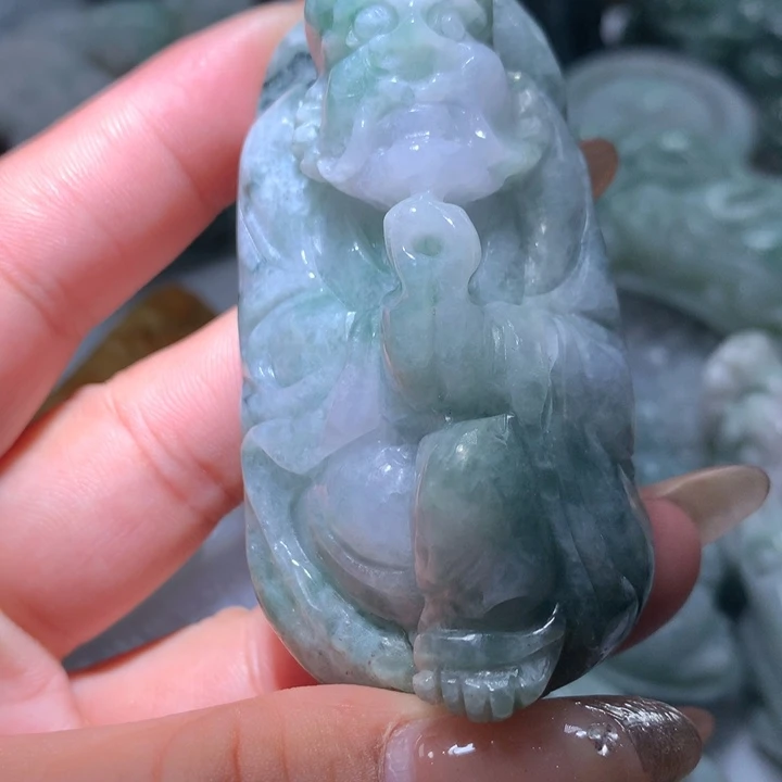 翡翠未镶嵌颈饰保真天然A货翡翠