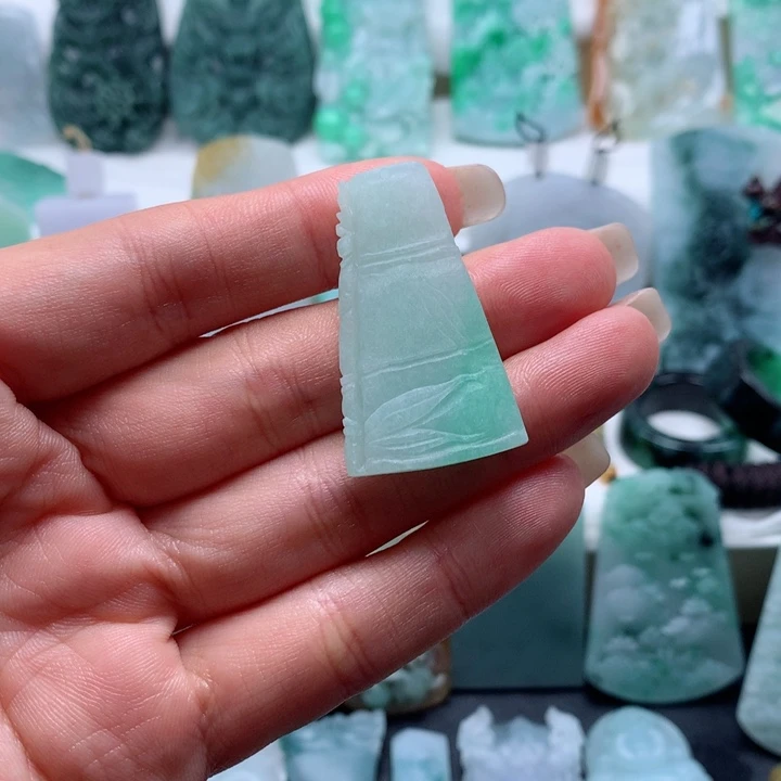 定制翡翠未镶嵌竹节