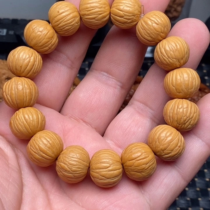 把件文玩核桃文玩土豪手串