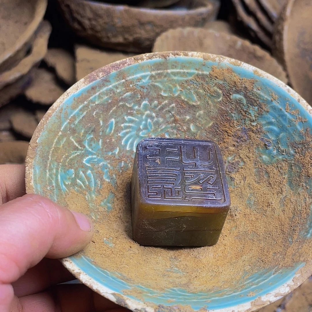 茶宠哈哈这才刚看到这两人啊太好看啊呜呜