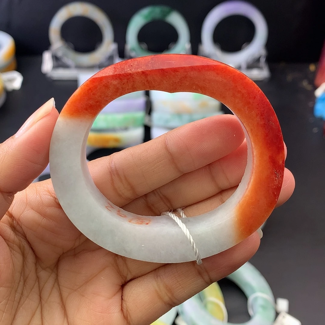 定制翡翠未镶嵌贵妃