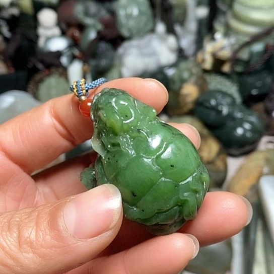 未镶嵌和田玉（糖玉）珠宝半成品不**末