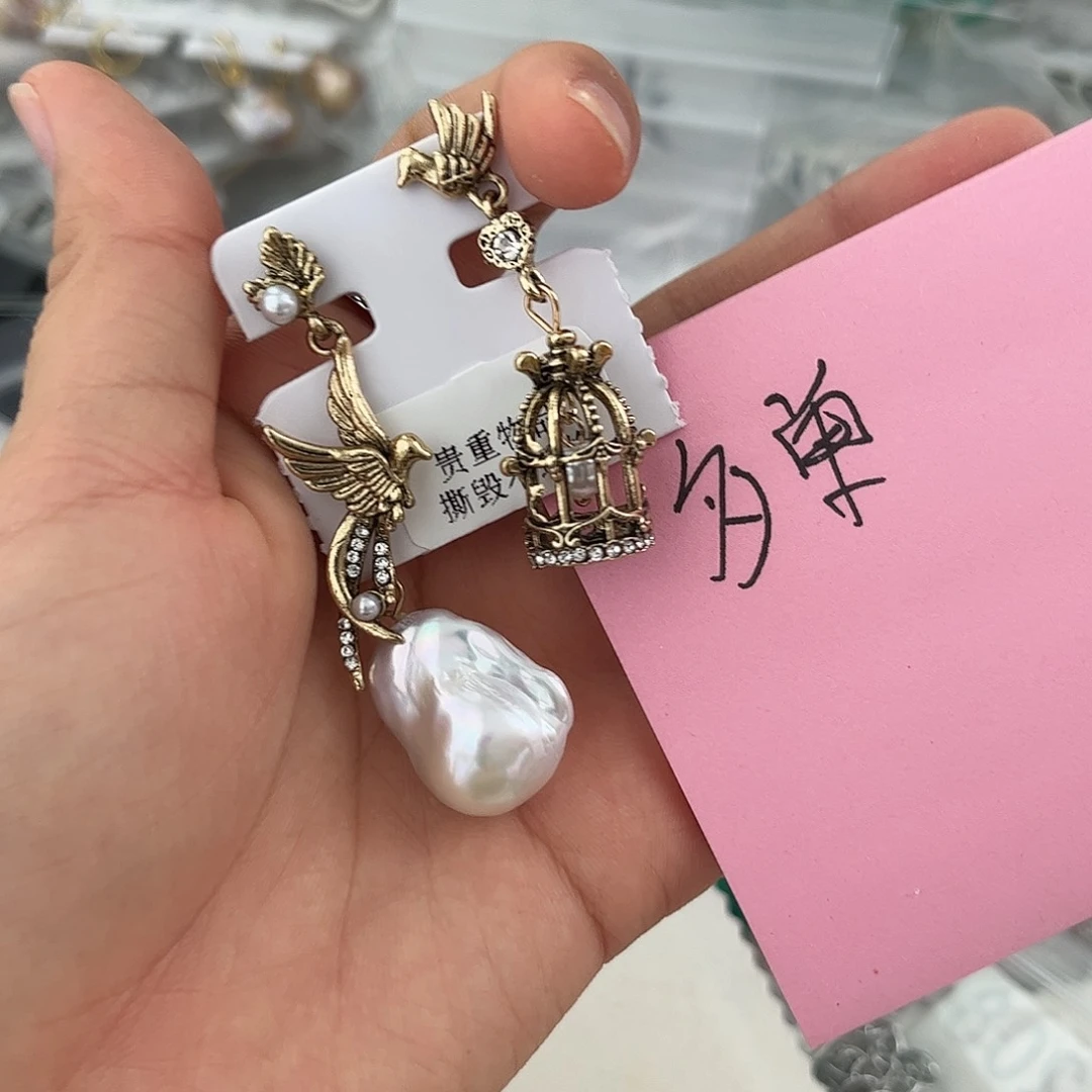 合金淡水珍珠耳饰