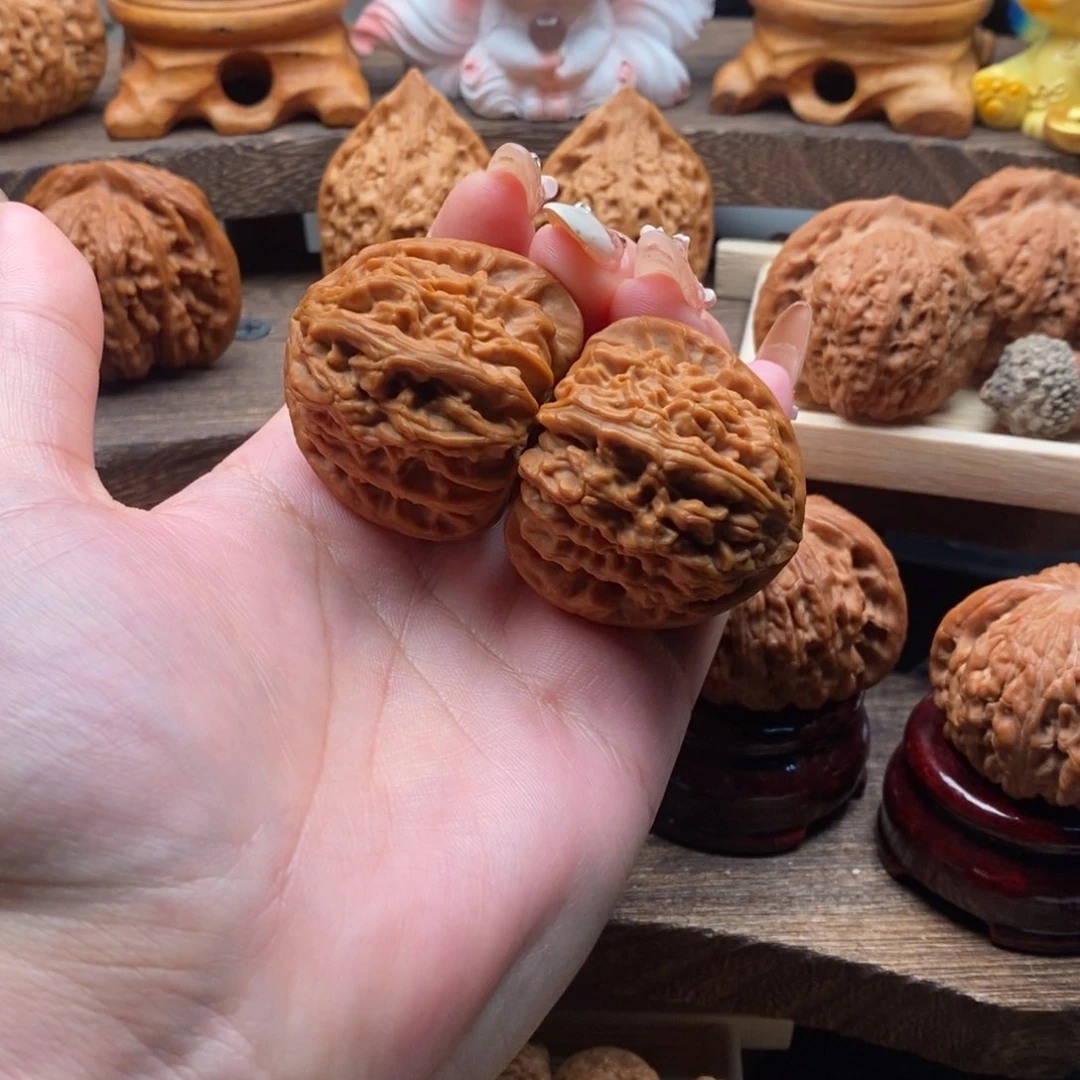 吊坠文玩核桃39三角白（修