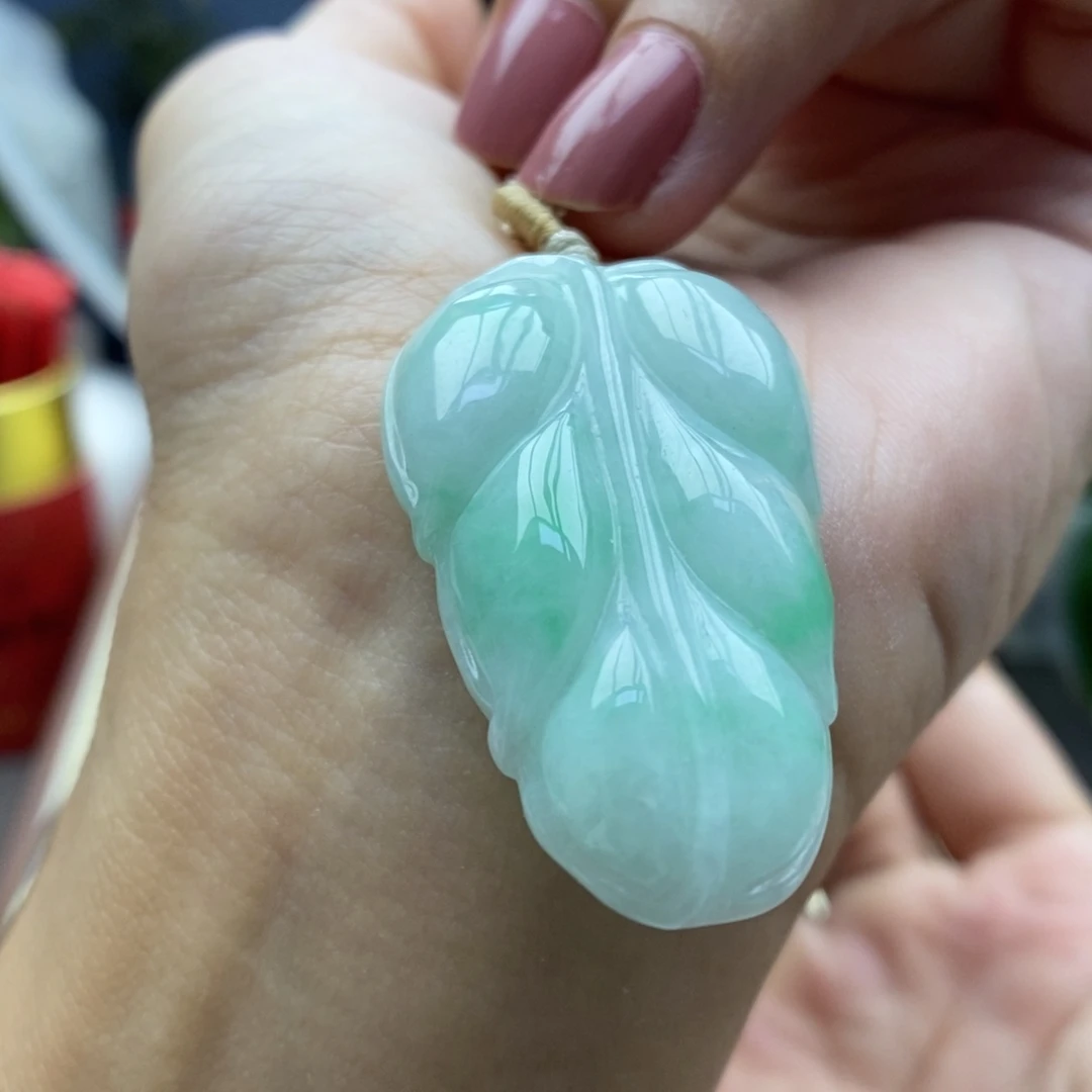翡翠未镶嵌颈饰吊坠2