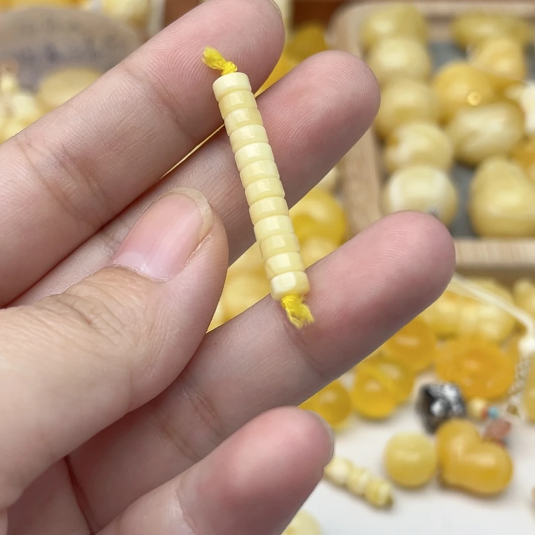 裸石蜜蜡未镶嵌配饰