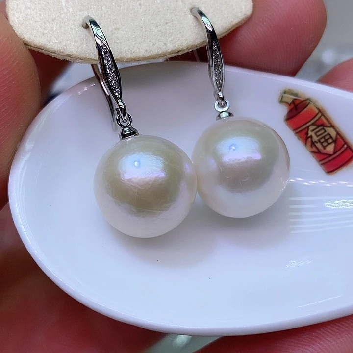 银S925镶嵌耳饰淡水珍珠