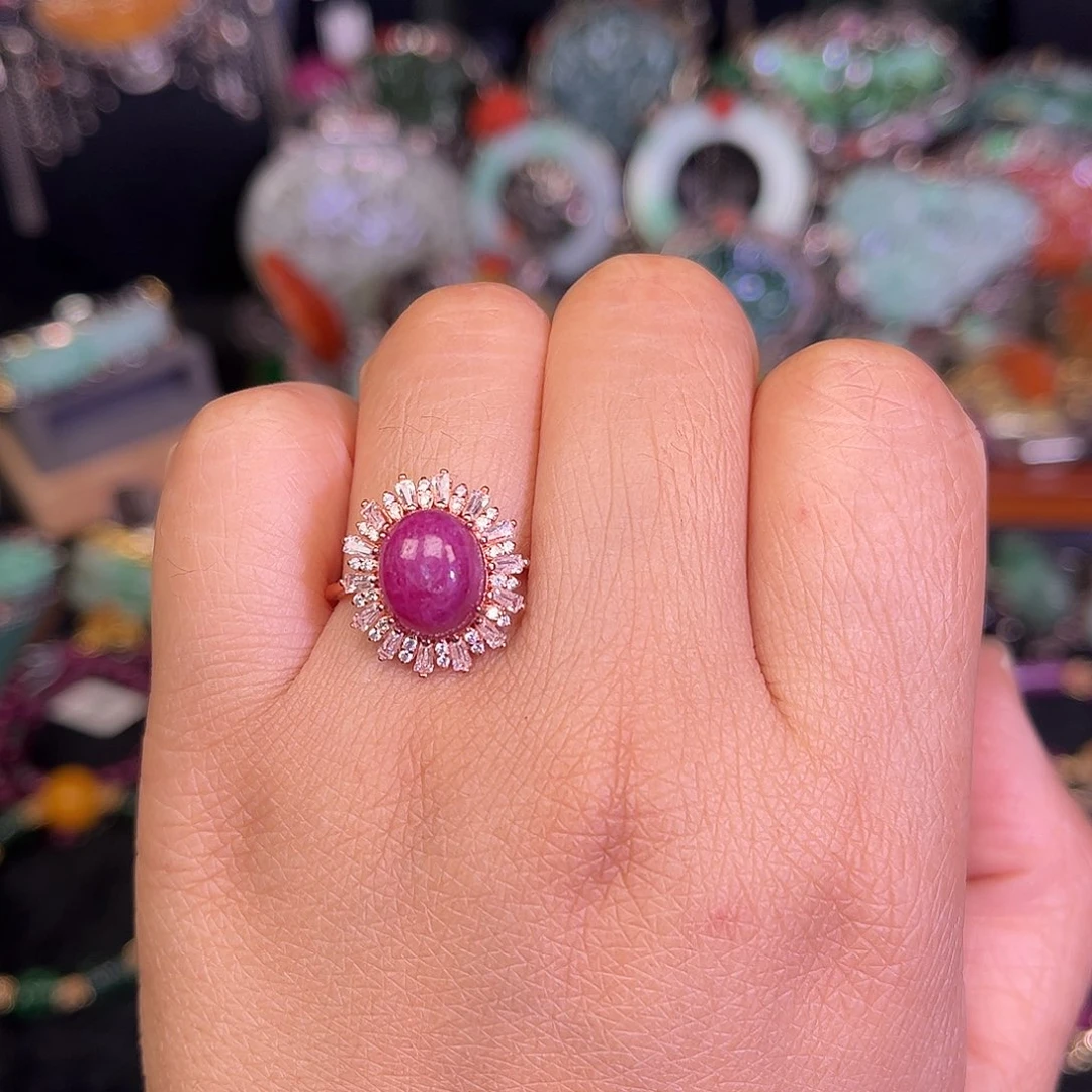 红宝石戒指未镶嵌