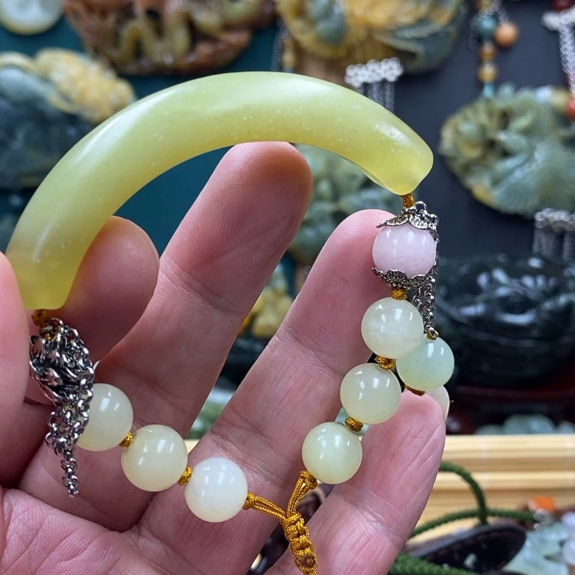 【闪购商品】蛇纹石玉未镶嵌岫玉手牌