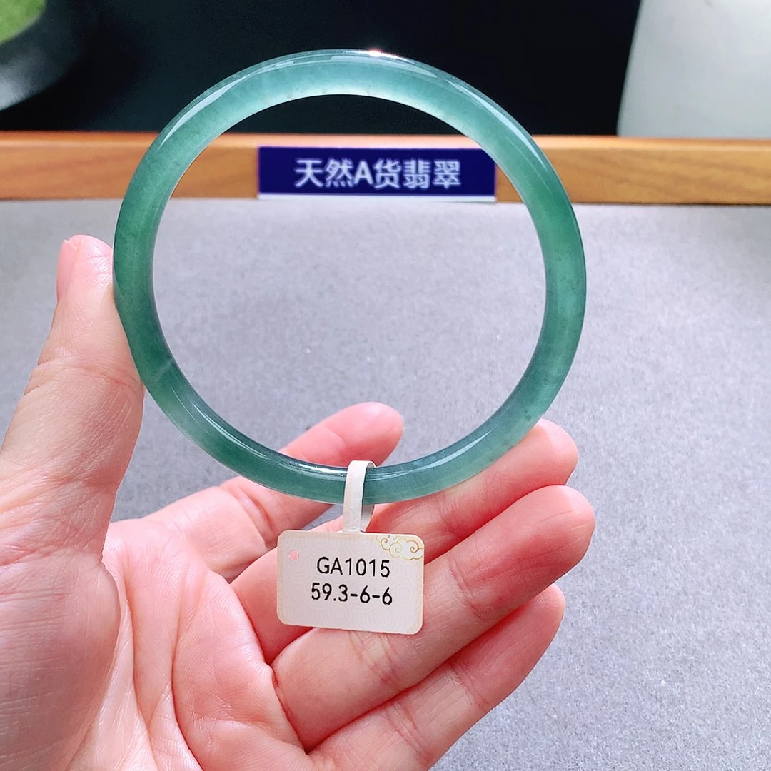 未镶嵌手镯翡翠天然翡翠手镯a货