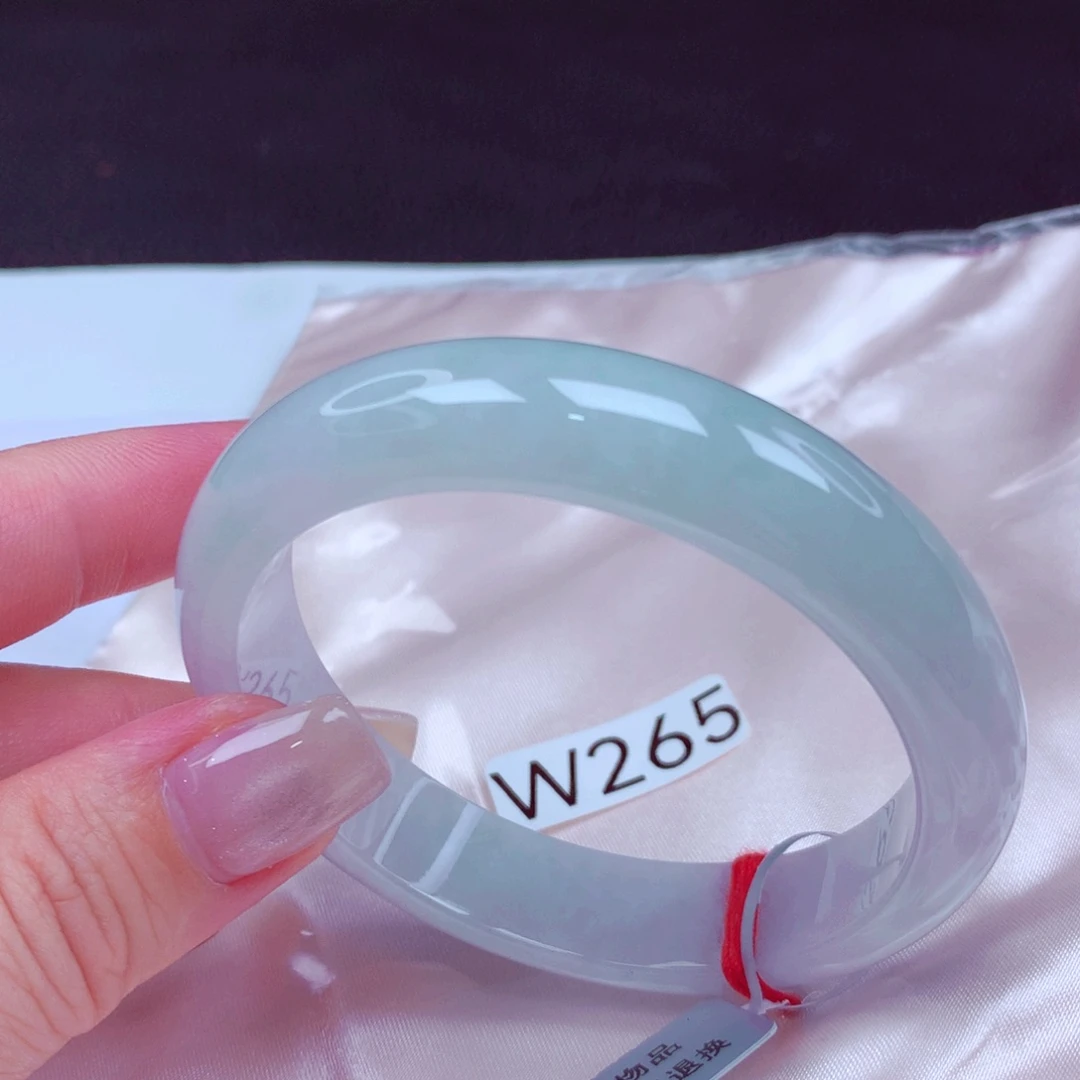 翡翠手镯未镶嵌手镯88