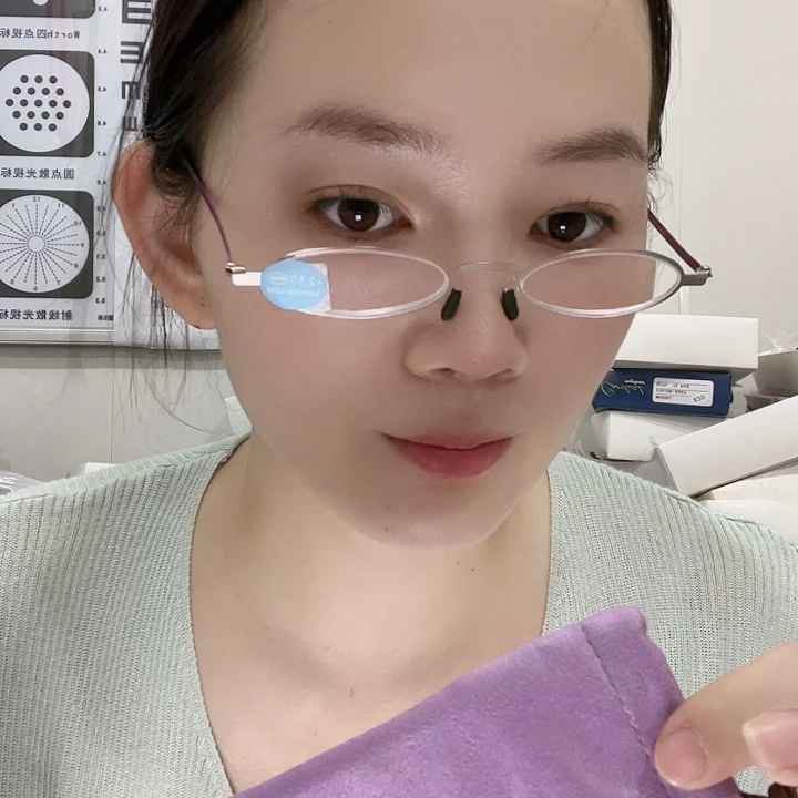 便携金属紫色250老花镜