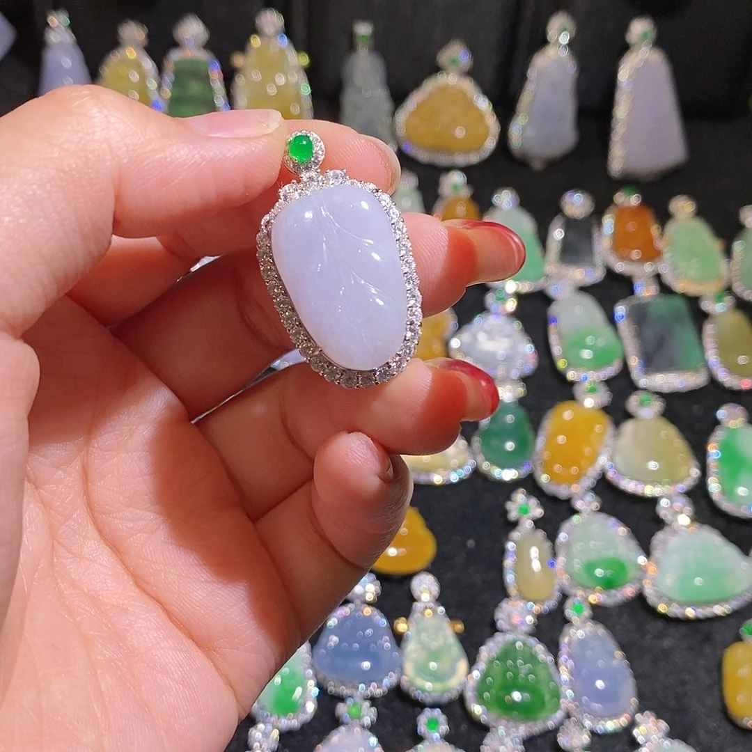 颈饰银S925镶嵌翡翠天然翡翠