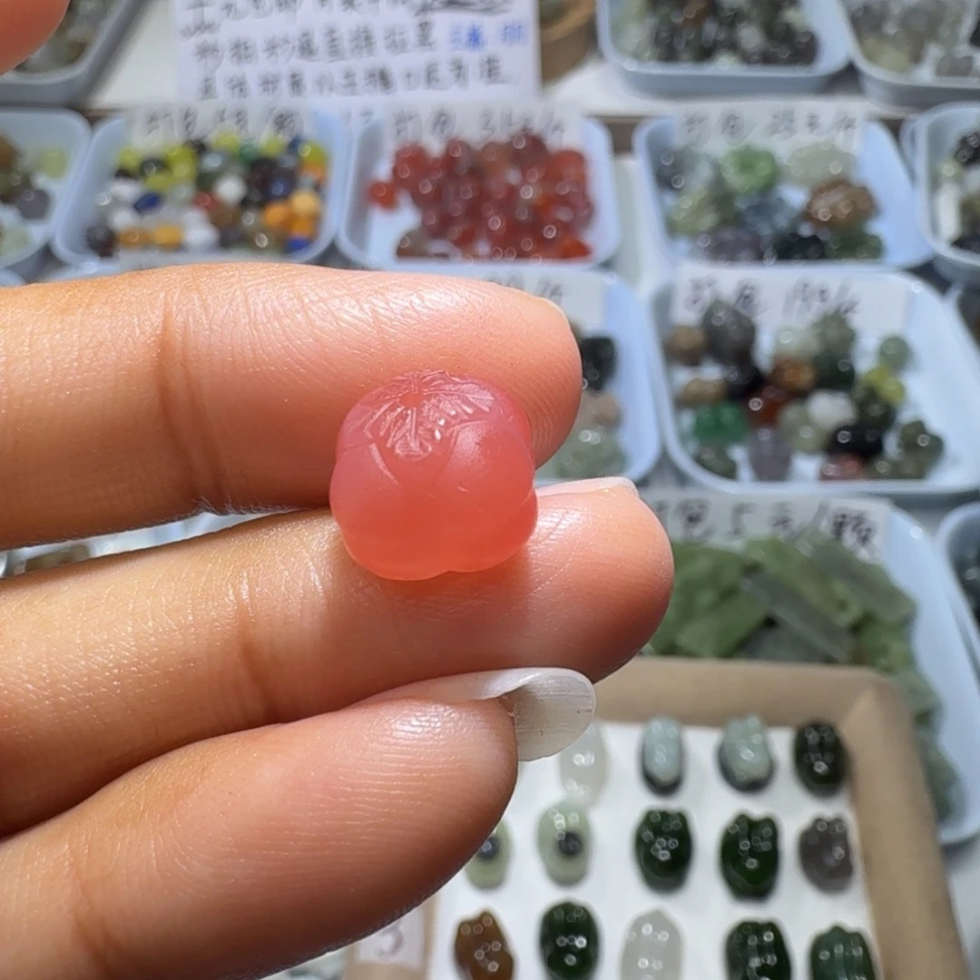 和田玉未镶嵌珠宝奇石