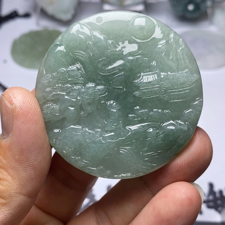 翡翠未镶嵌颈饰翡翠