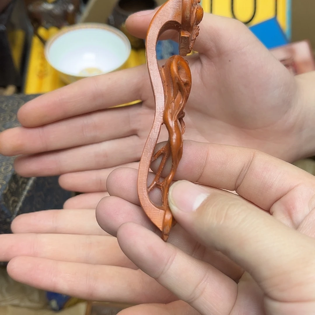 大叶紫檀（黑酸枝木类）