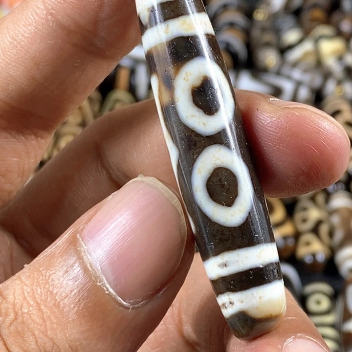 只买单纯的吊坠，没带链子，属的性质。