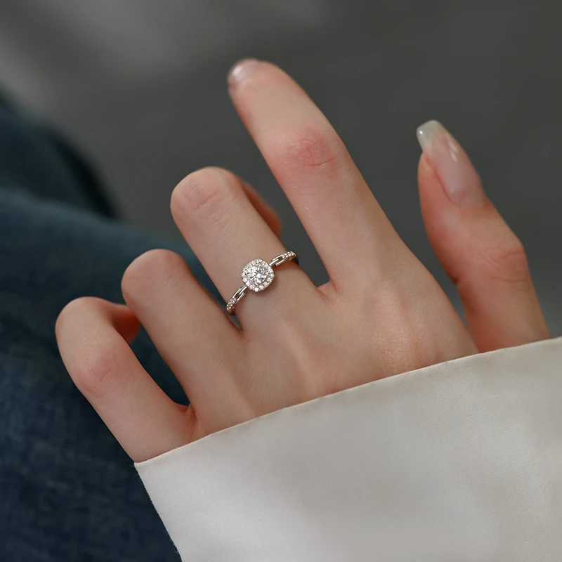 925银戒指 锆石爆闪小方糖戒指女2025爆款时尚百搭简约食指戒尾戒