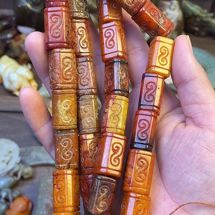 未镶嵌和田玉（糖玉）挂件