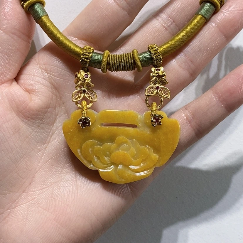 【闪购商品】颈饰未镶嵌翡翠