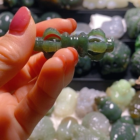 未镶嵌和田玉（糖玉）珠宝奇石