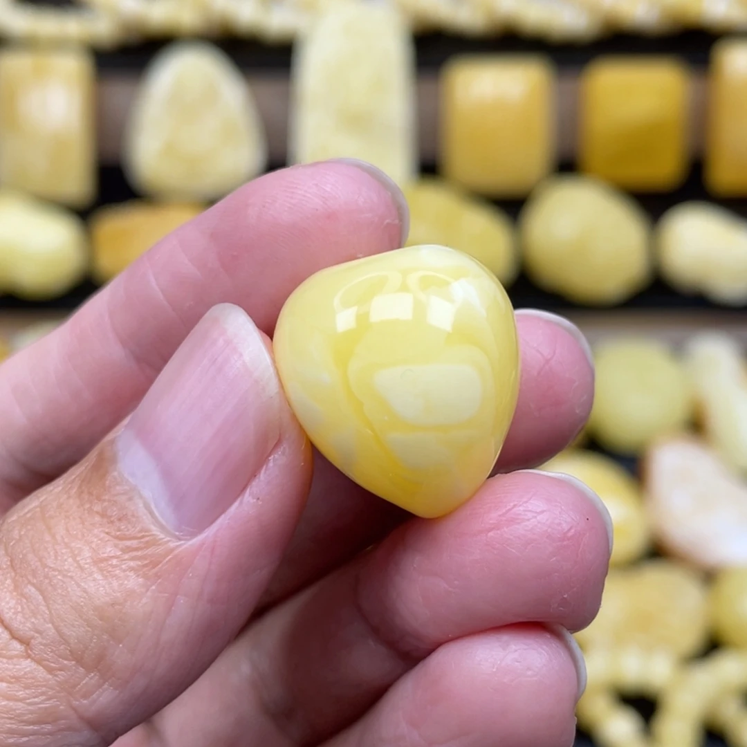 琥珀未镶嵌裸石琥珀蜜蜡