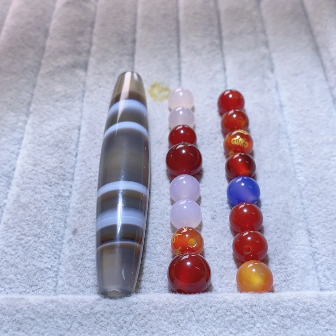 玛瑙/玉髓颈饰未镶嵌你**友