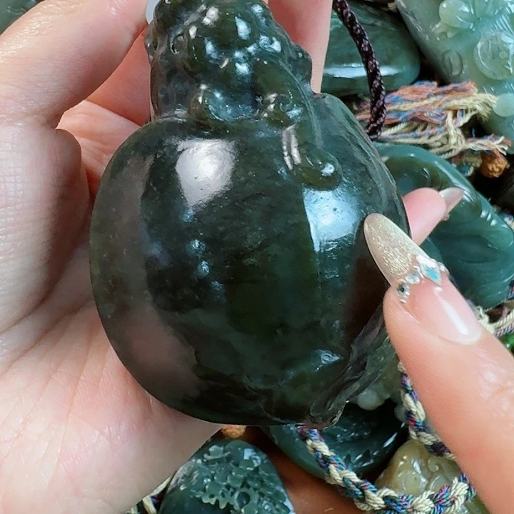 和田玉把件未镶嵌