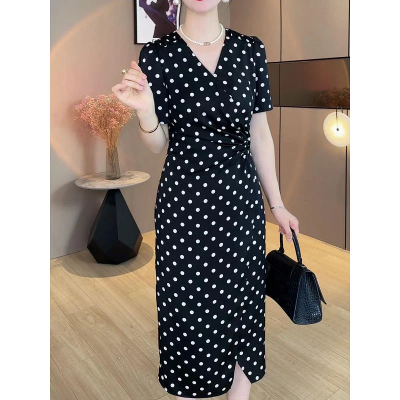 2025夏季新款法式优雅波点连衣裙女气质V领显瘦开叉中长款裙子