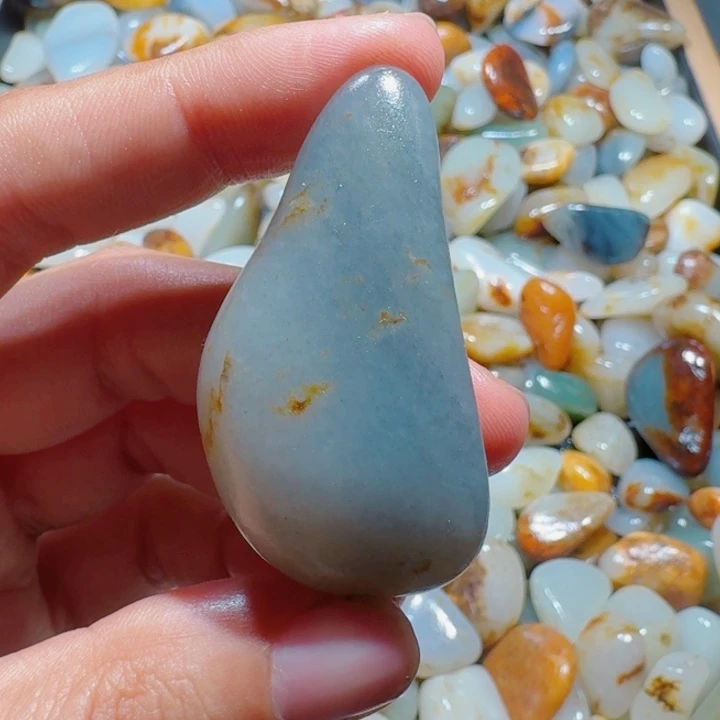 和田玉（糖玉）未镶嵌颈饰27克