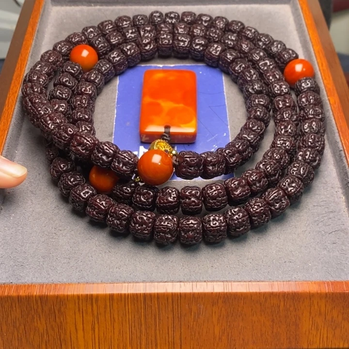 赵***丰吊坠星月菩提星月