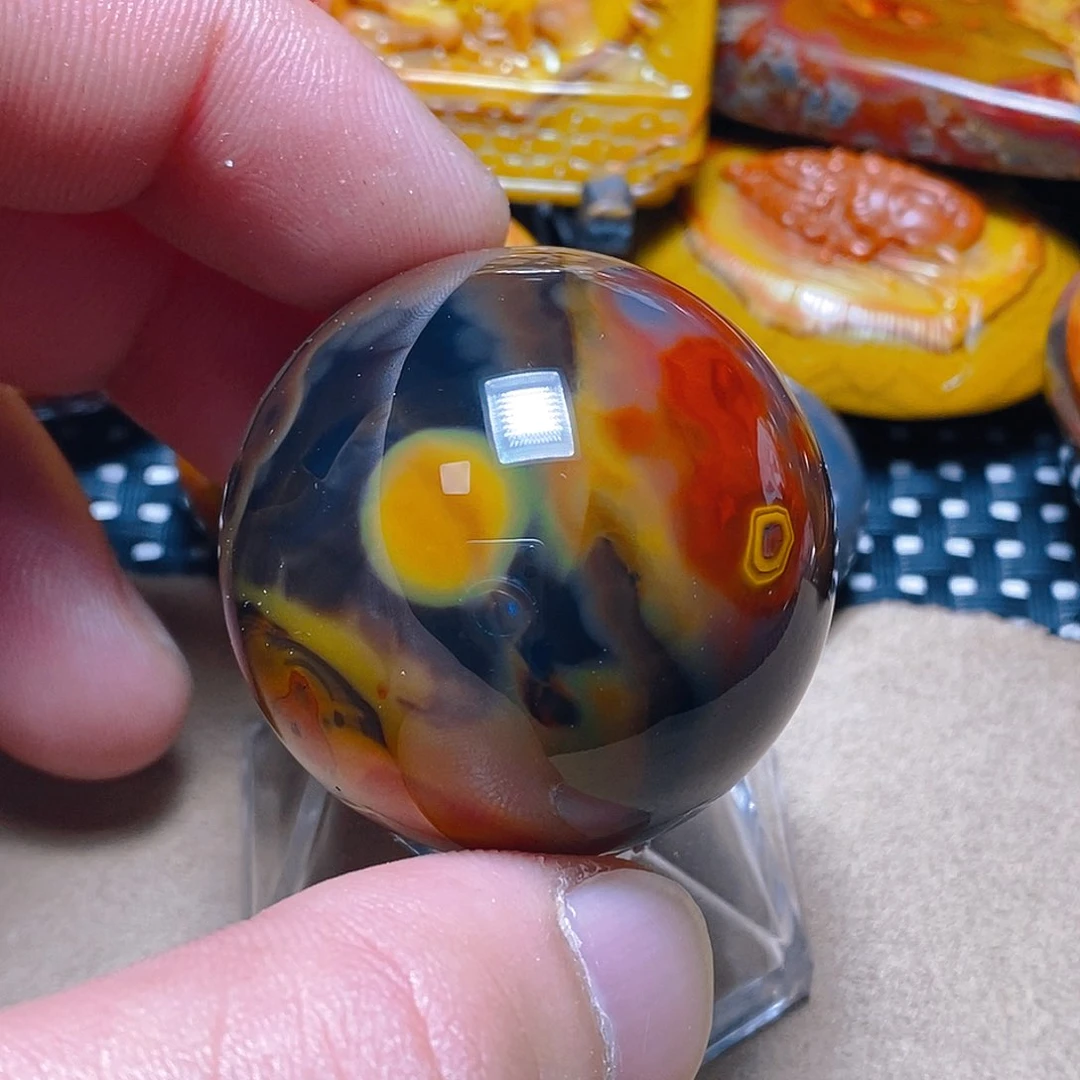 未镶嵌颈饰玛瑙/玉髓浩*